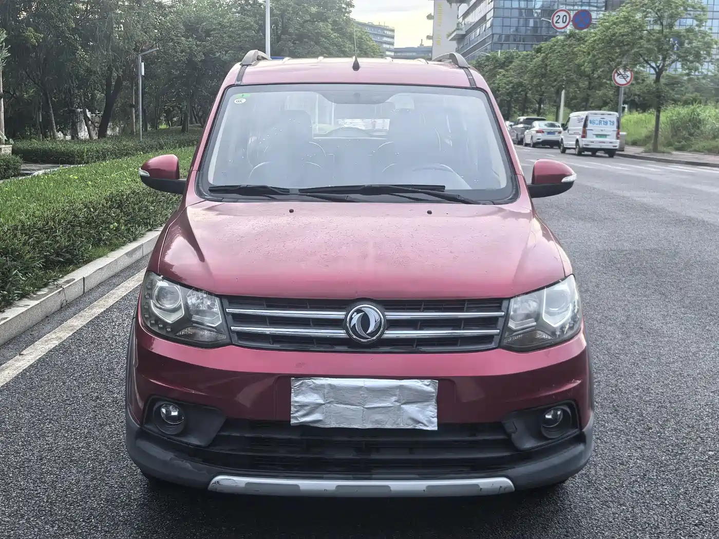 Dongfeng Fengguang Fengguang 360 2015 2015 Model 1.5L Manual Comfort 7-seater China IV