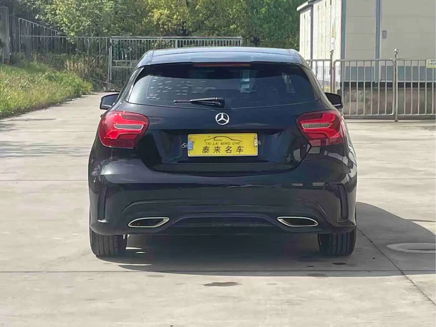 Mercedes-Benz A-Class (Import) 2016 A 200 Sport фото 8
