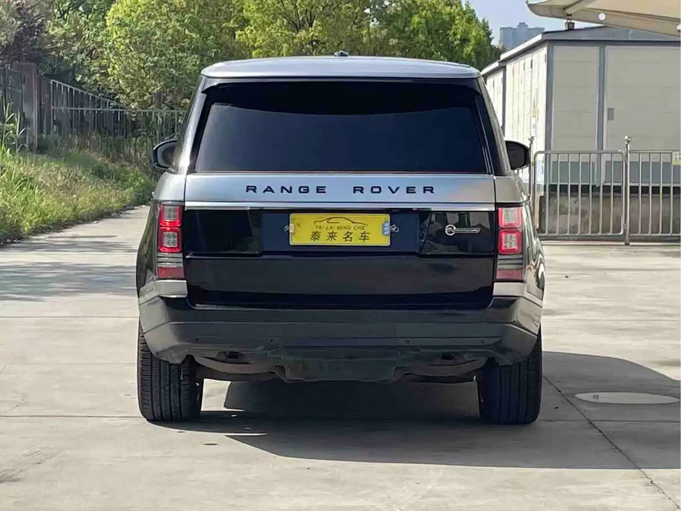 Land Rover Range Rover 2015 3.0 SC V6 Vogue фото 8