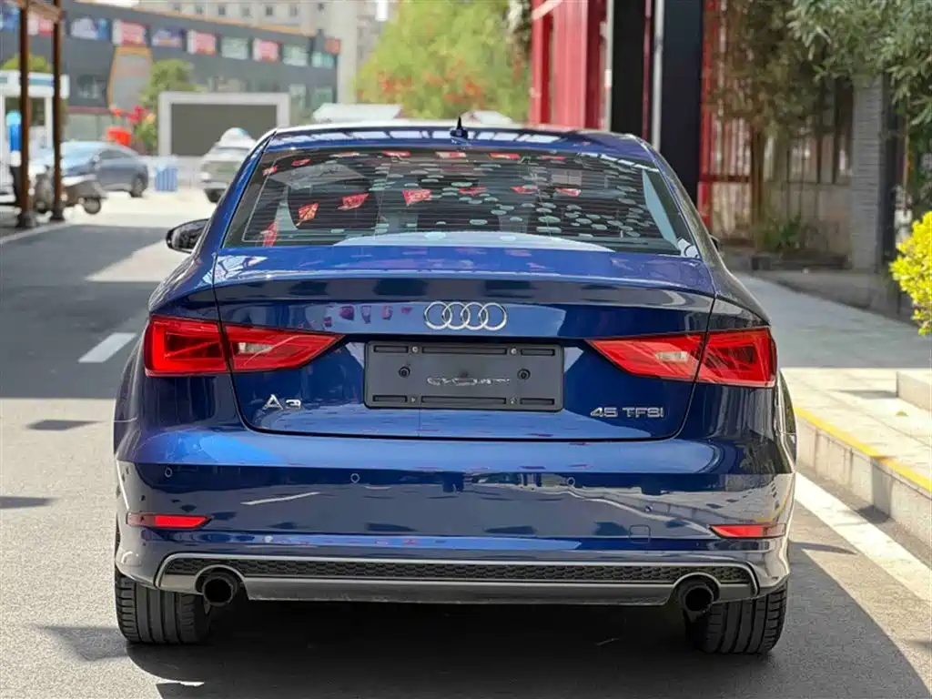 Audi A3 (Import) 2015 Limousine 45 TFSI S line Luxury фото 12