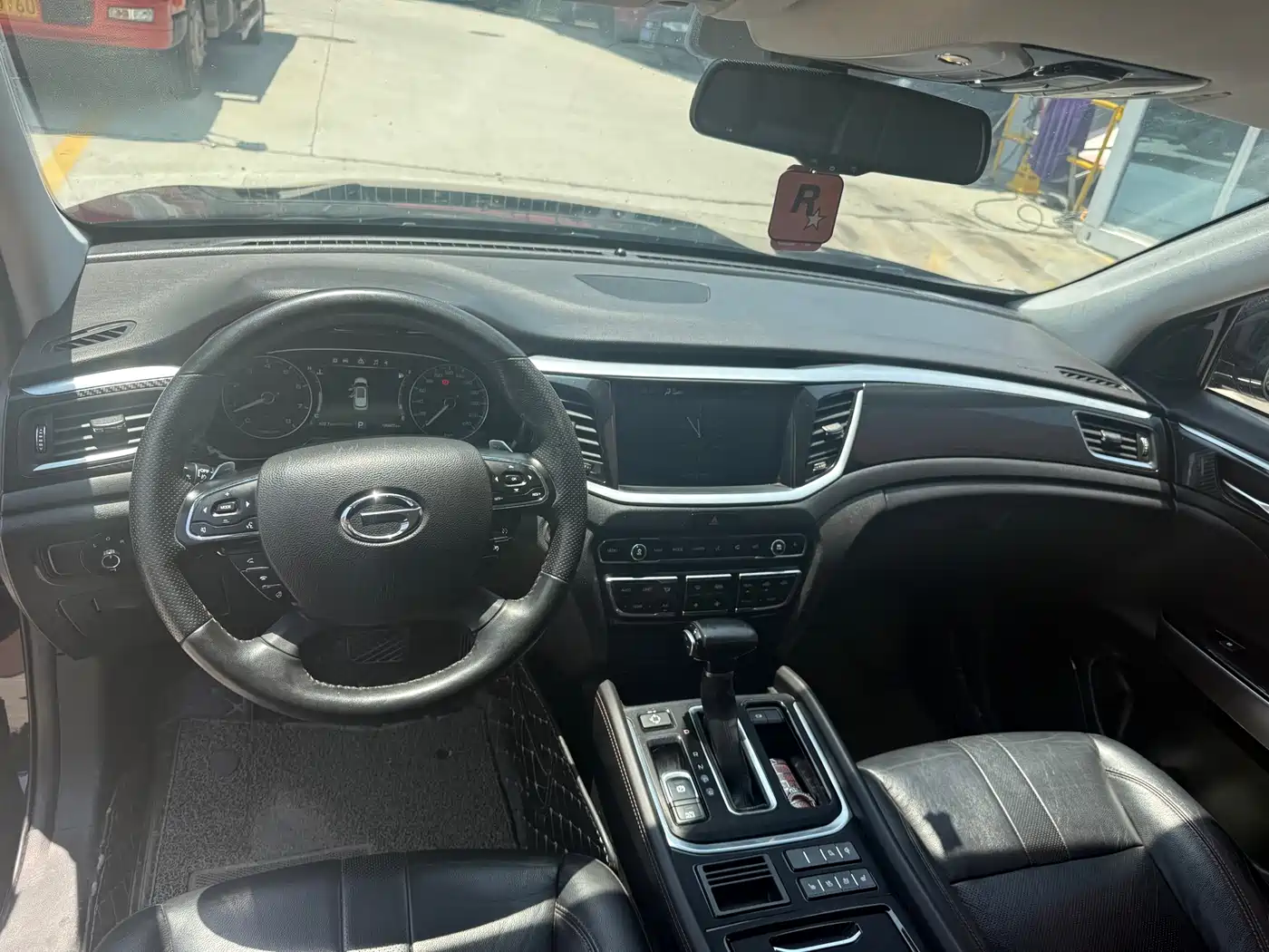 GAC Trumpchi Trumpchi GS7 2018 2017 320T 2WD Luxury Smart Connect