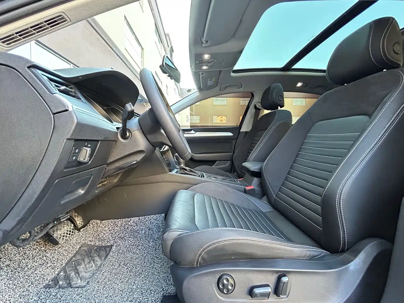 Volkswagen Magotan 2020 280TSI DSG Comfort фото 8