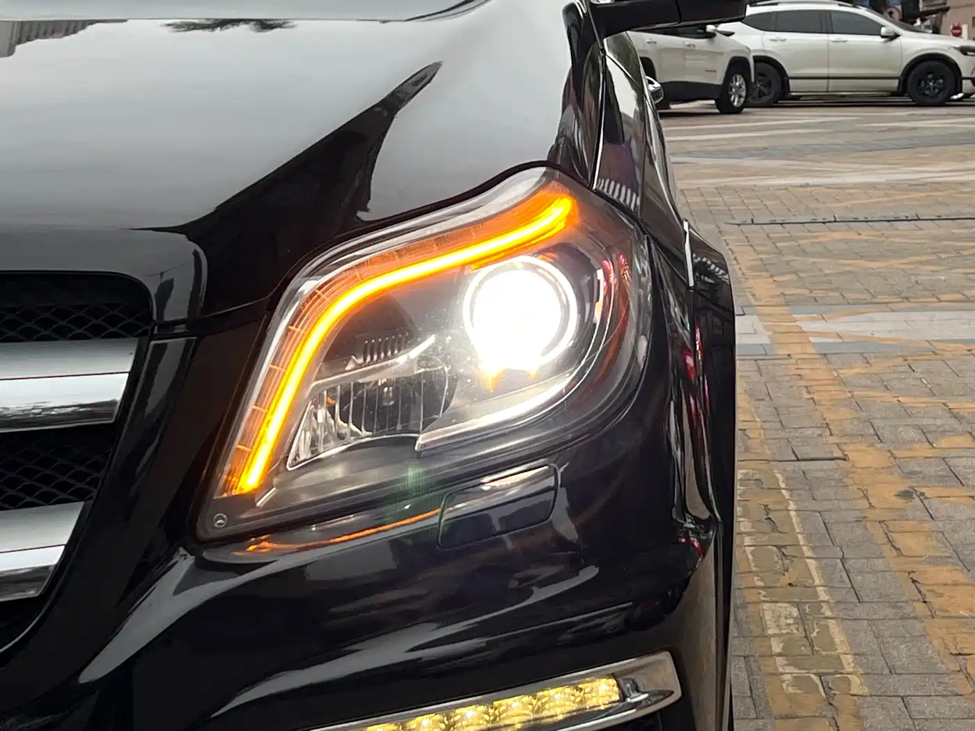 Mercedes-Benz GL-Class фото 13
