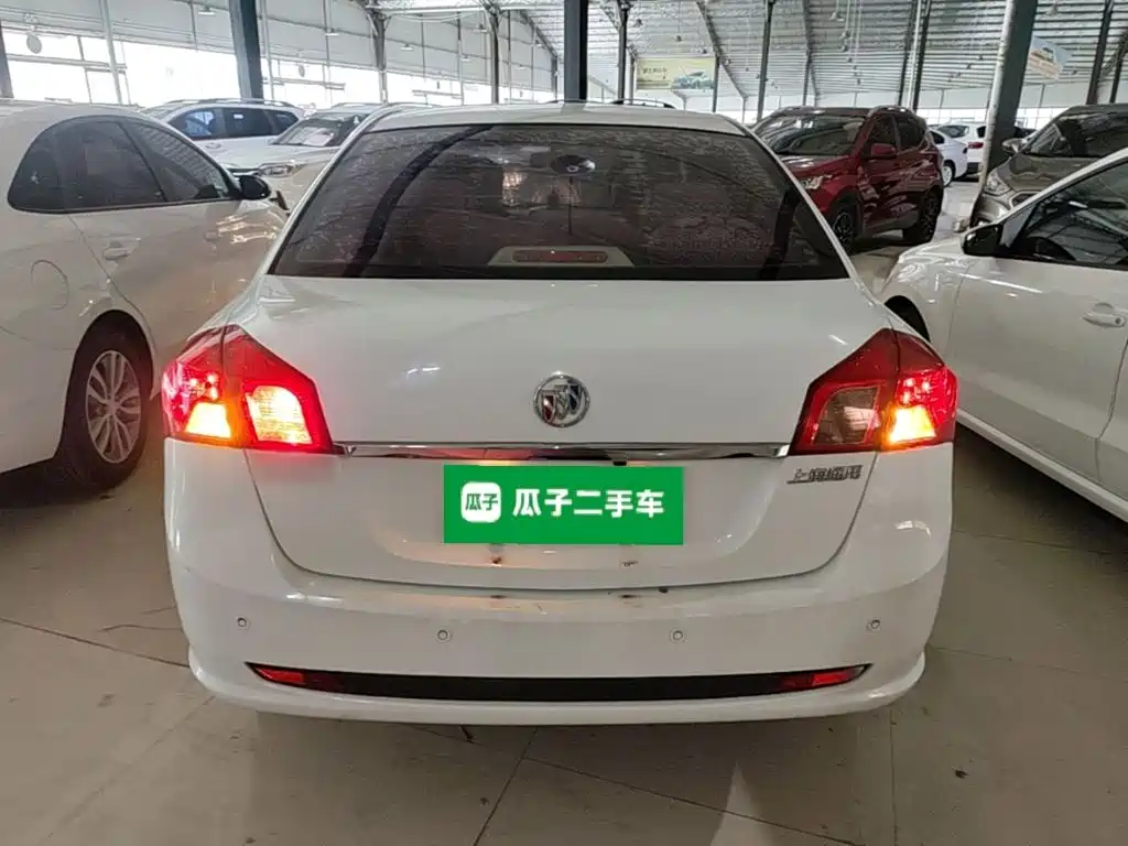 صورة 6 - Buick Excelle