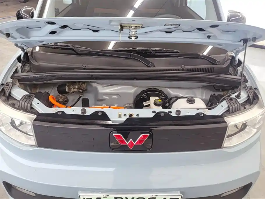 WULING AUTOMOBILE HONGGUANG MINIEV
