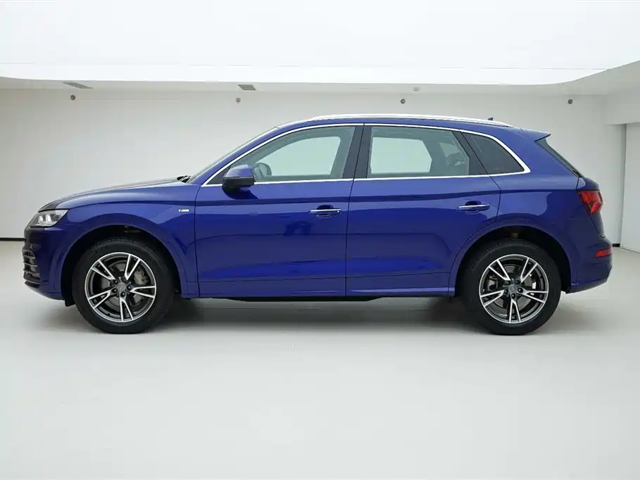 Audi Q5L 2018 40 TFSI Prestige Fashion (China V) фото 3