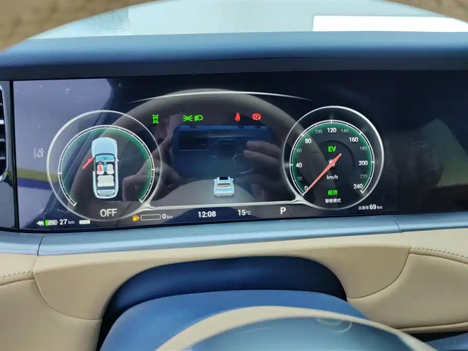 Voyah Auto VOYAH FREE 2024 Ultra Long Range Intelligent Driving Edition фото 14