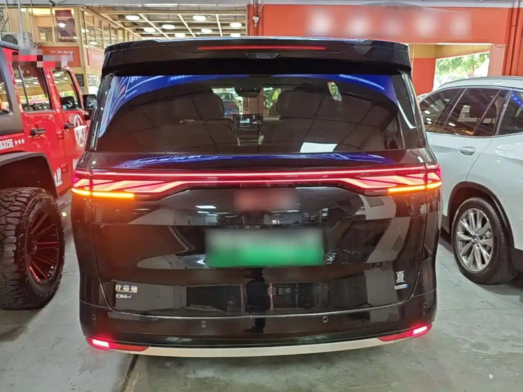BYD Xia 2025 2025 DM-i 1.5T 180km Surpass Edition