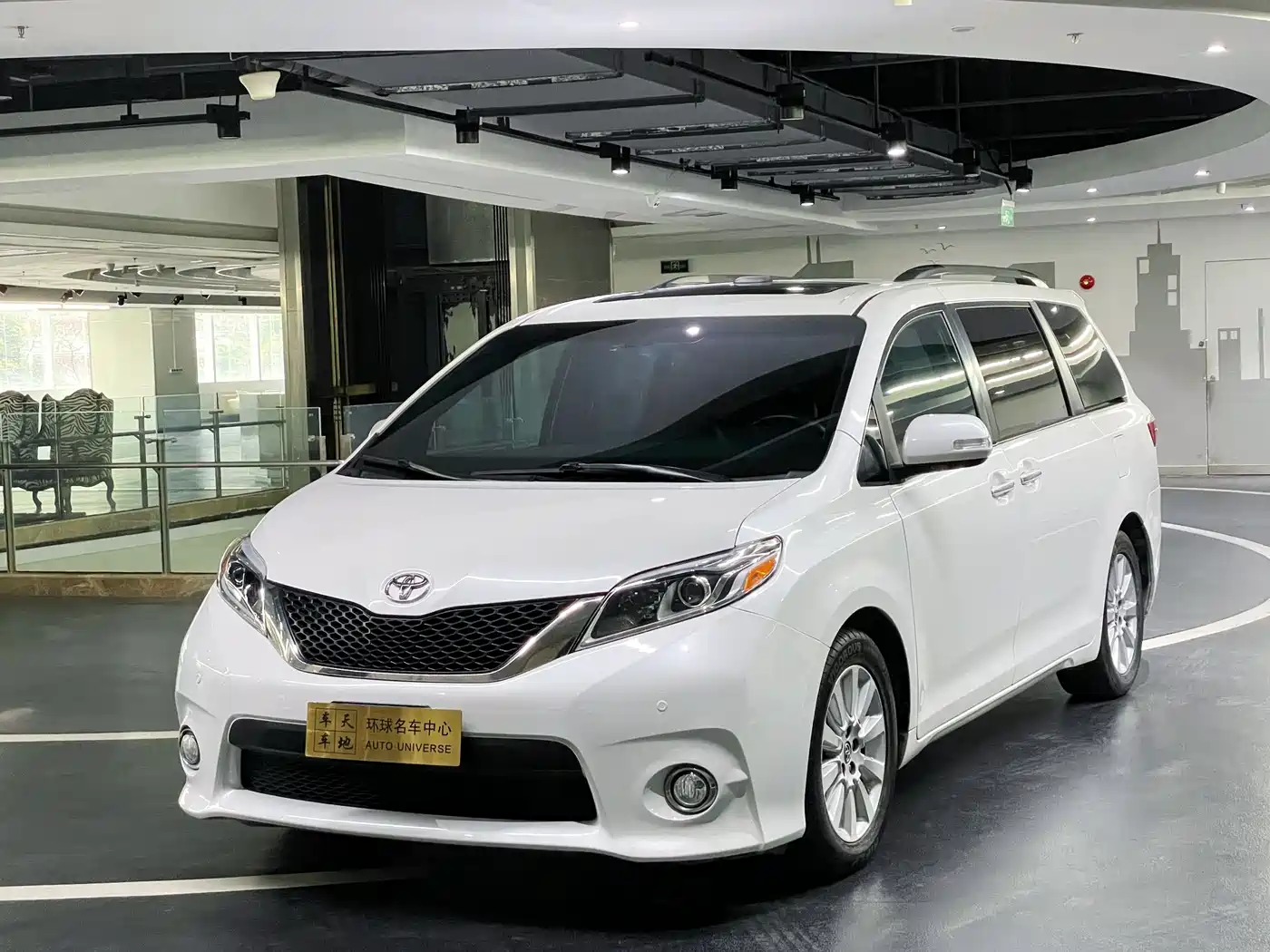 Toyota Sienna 2015 3.5L 4WD L
