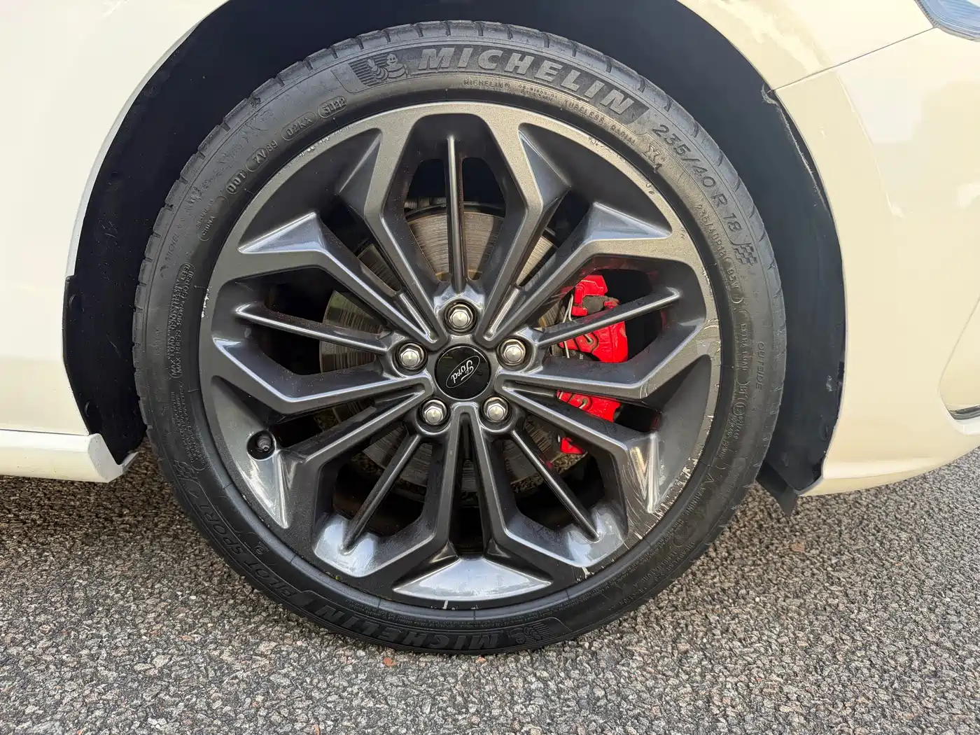 Фото 27 - Ford Focus