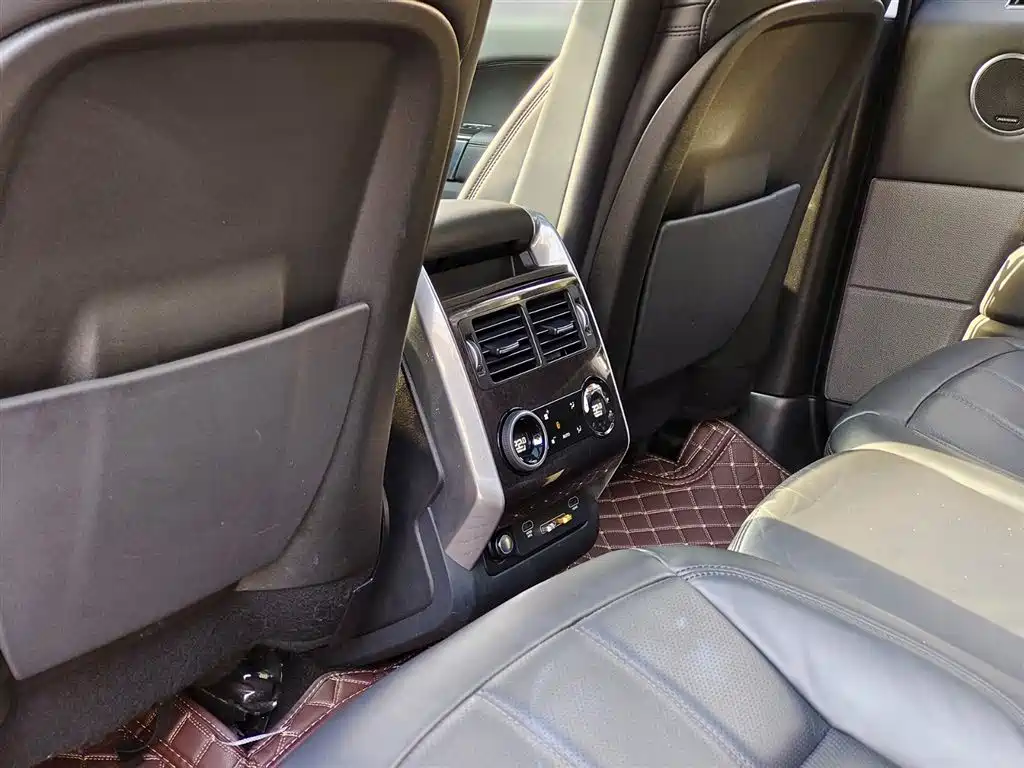 Land Rover Range Rover Sport 2019 3.0 L6 HSE DYNAMIC фото 9