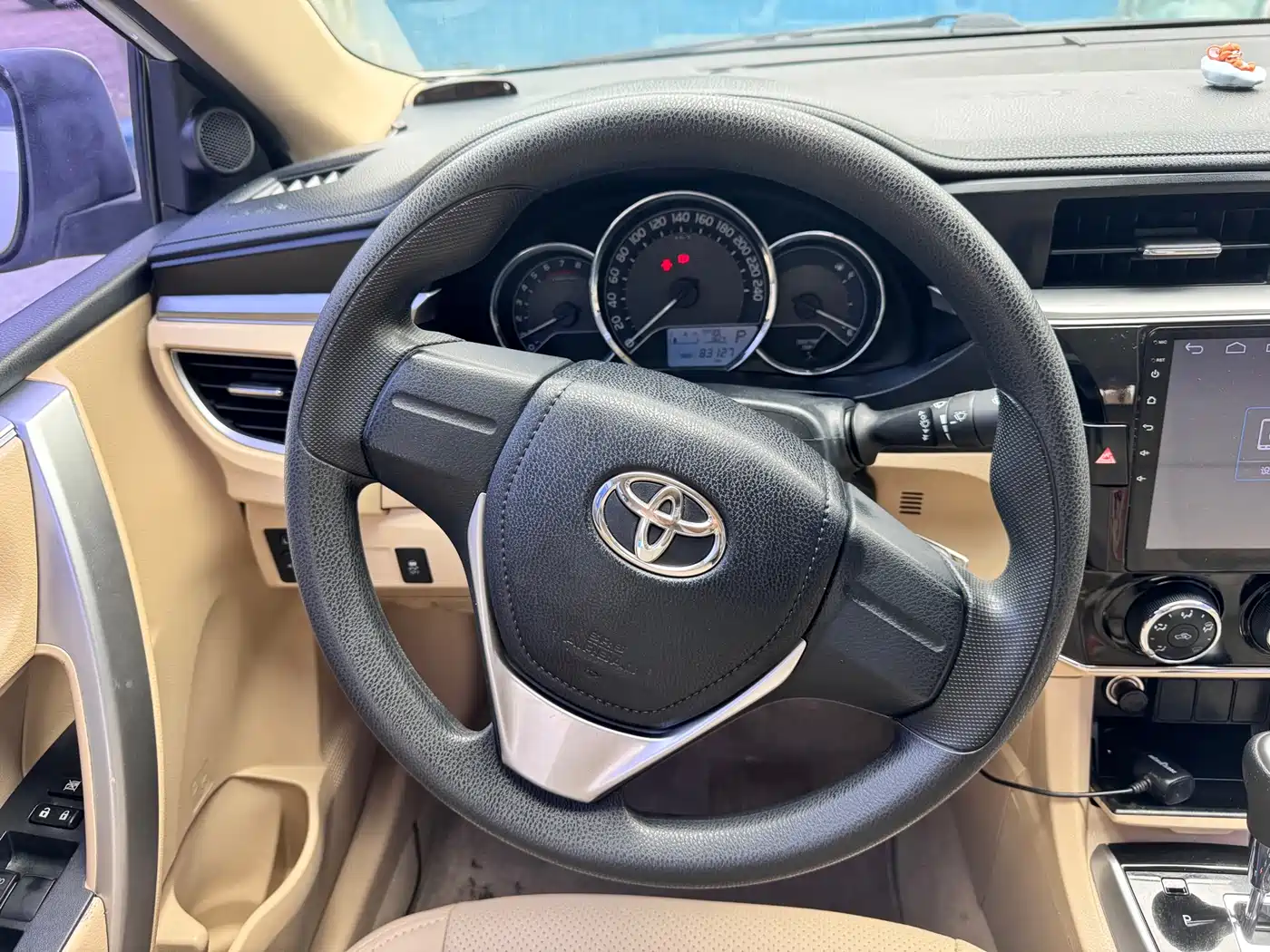 Toyota Corolla 2017 1.2T CVT GL фото 9