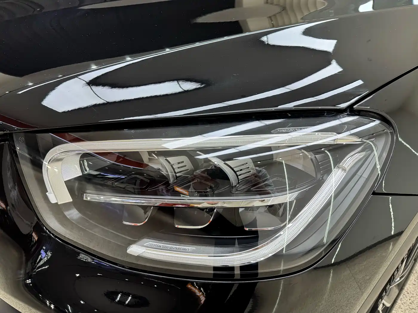 Mercedes-Benz GLC 2022 Model GLC 260 L 4MATIC Luxury Edition фото 7
