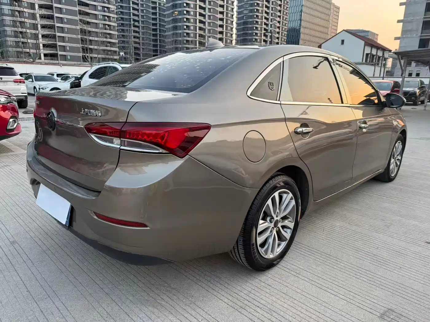 Buick Excelle 2019 18T Auto Connected Elite China VI фото 11