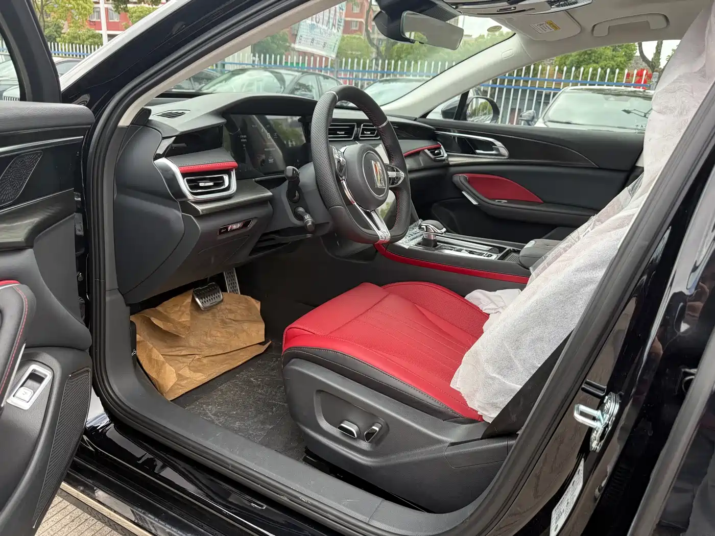 Hongqi H6 2025 Model 2.0T Beauty Edition фото 8