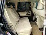 Фото 17 - Lexus GX