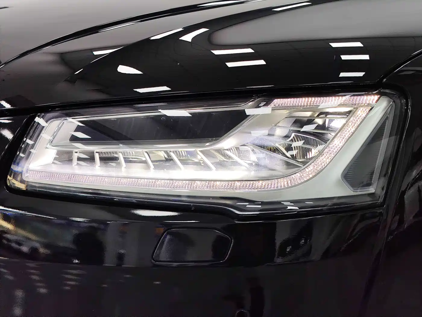 Audi A8 2017 A8L 45 TFSI quattro Luxury фото 15
