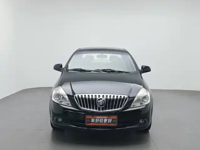 Buick Excelle 2013 1.5L Automatic Exclusive — фото 3
