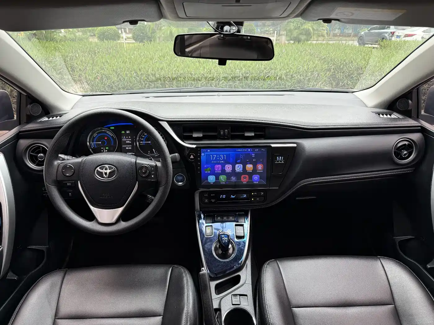 Photo 6 - Toyota Corolla