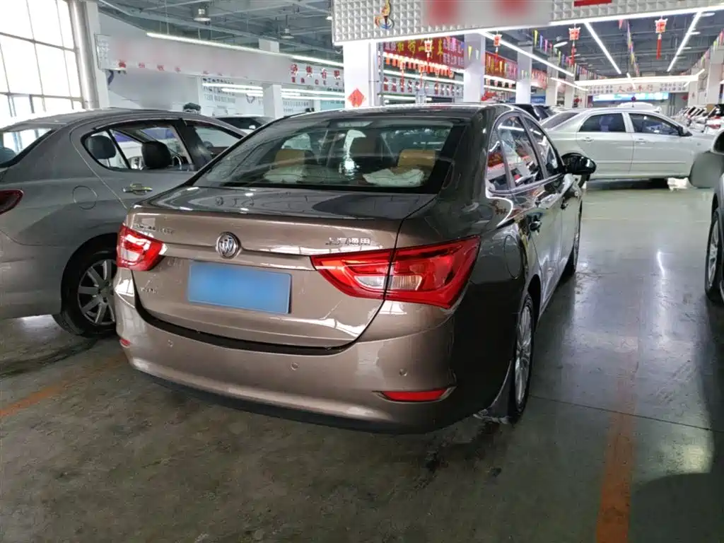 Buick Excelle 2016 15N Automatic Elite фото 7