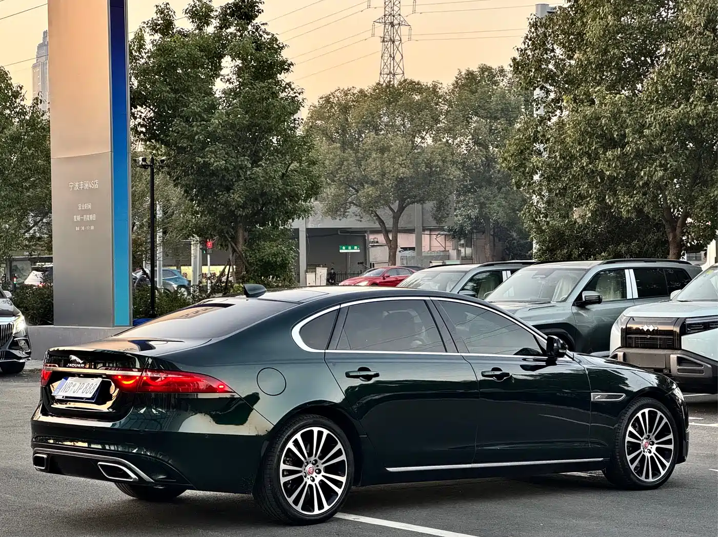 JAGUAR XFL