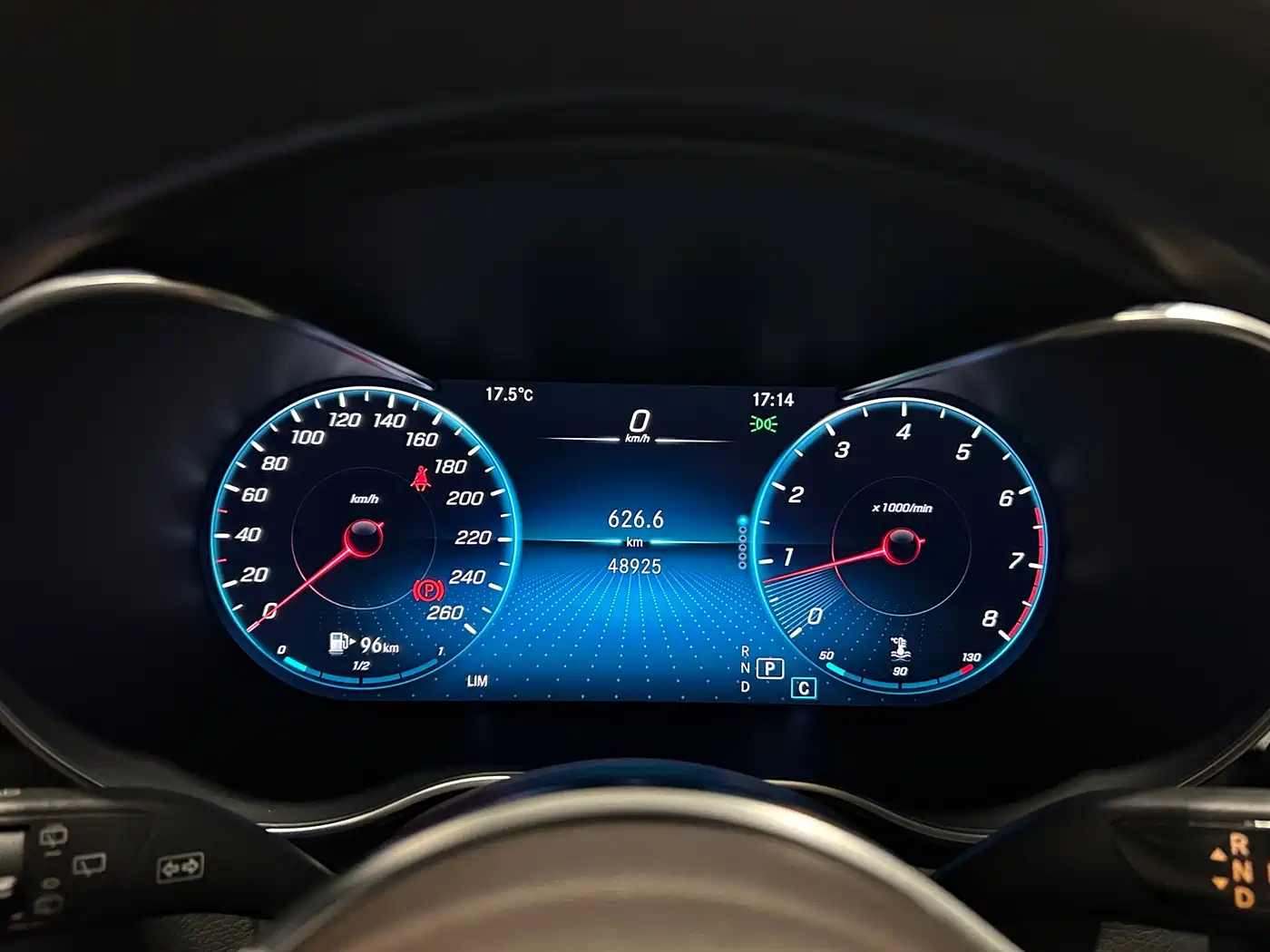 Mercedes-Benz GLC 2021 GLC 260 L 4MATIC Sporty фото 11