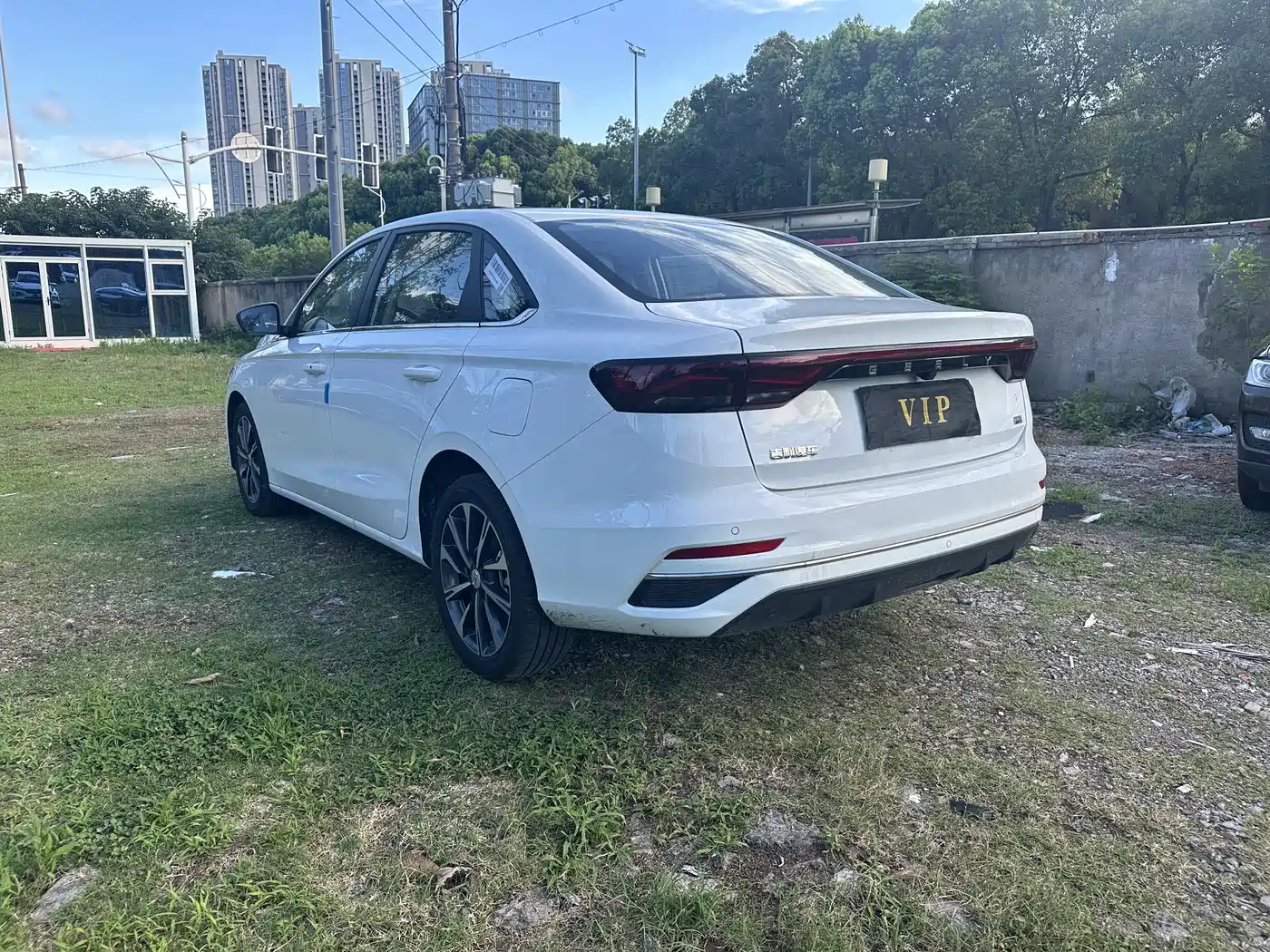 GEELY EMGRAND