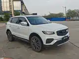 Фото 4 - Geely Atlas