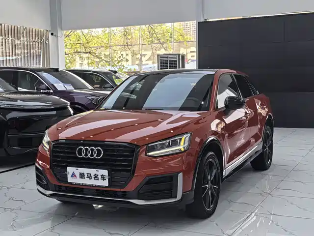 Audi Q2L 2021 35 TFSI Progressive Dynamic