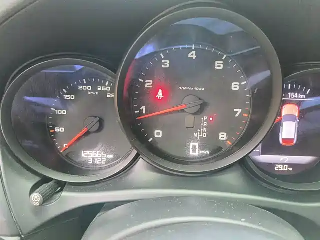 Porsche Macan 2016 Macan 2.0T — фото 4