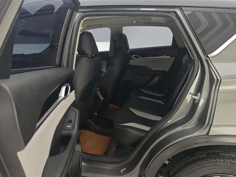 GEELY AUTOMOBILE BINYUE