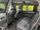 Photo 7 - Toyota Highlander