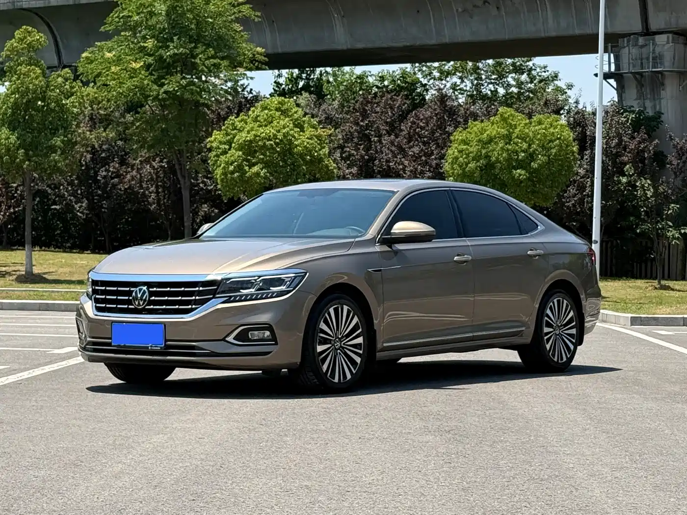 Volkswagen Passat 2021 Model 330TSI Luxury Edition