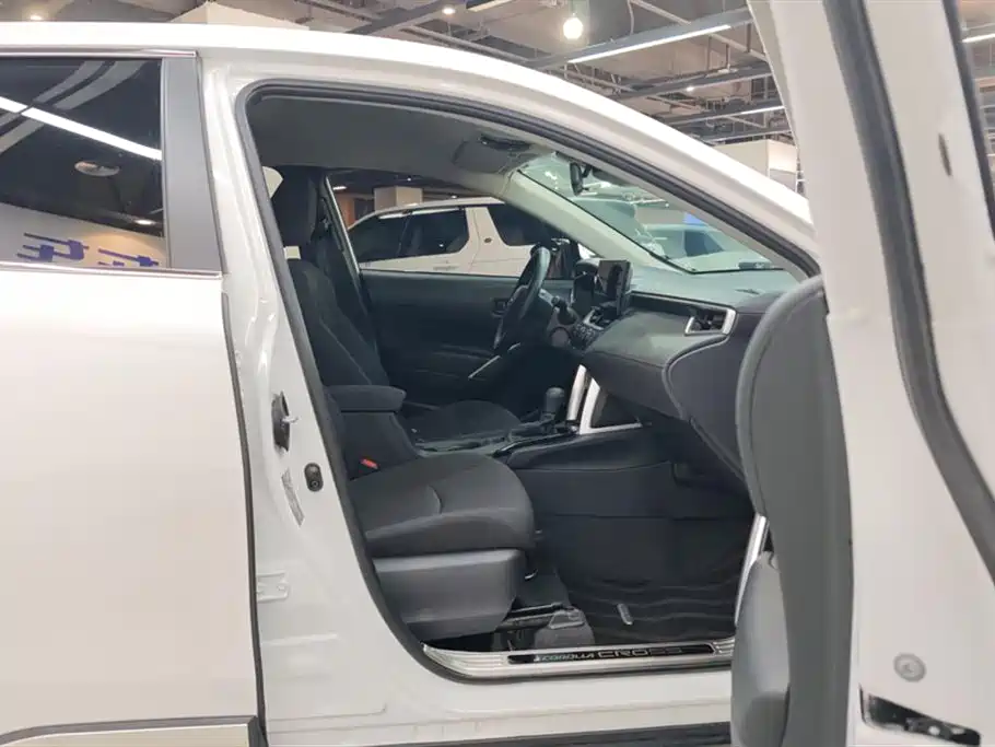 TOYOTA COROLLA SHARP AMPLIFIER