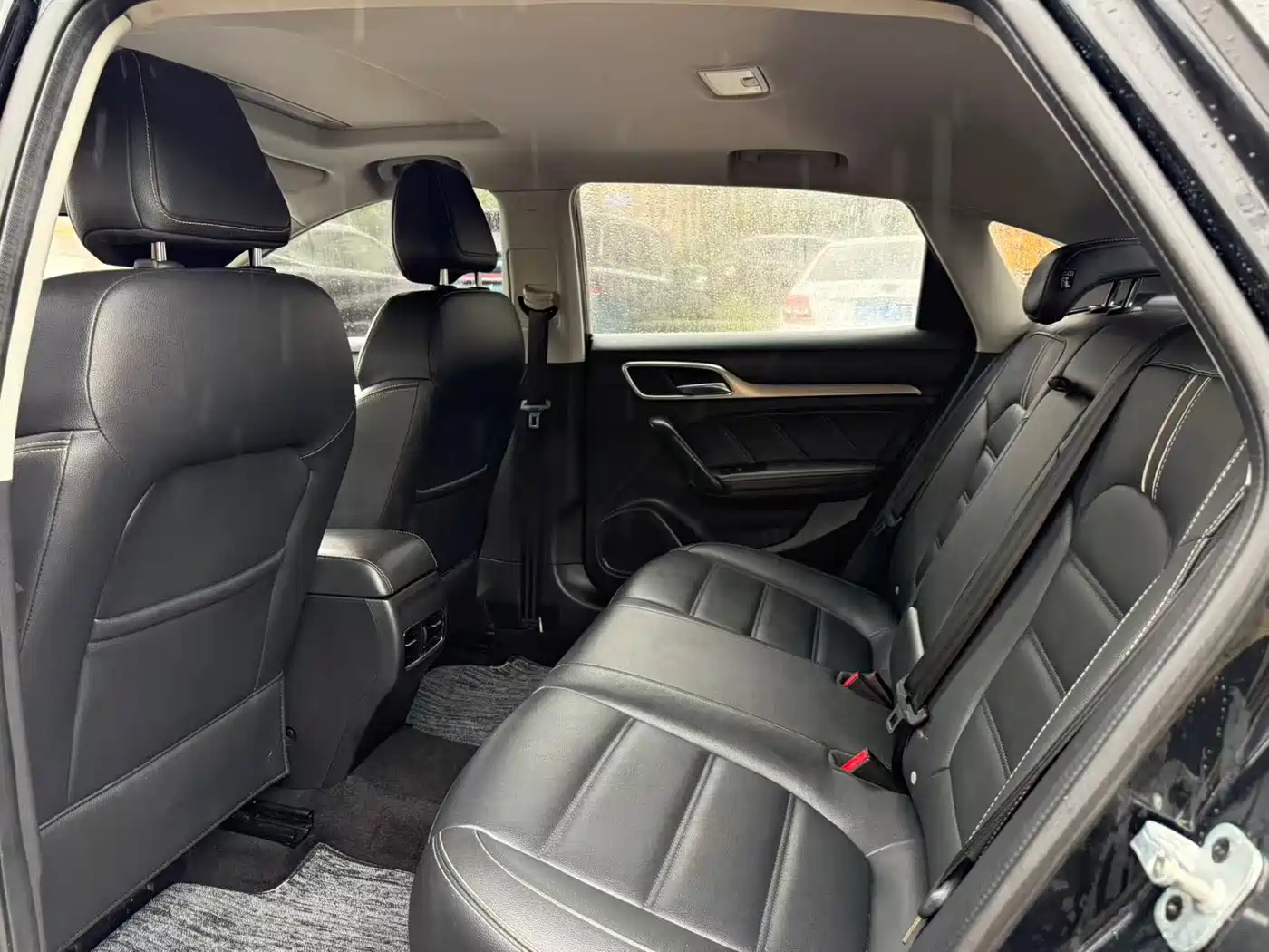 MG MG6 2018 2017 20T Automatic Luxury Smart Connect Version (China V)