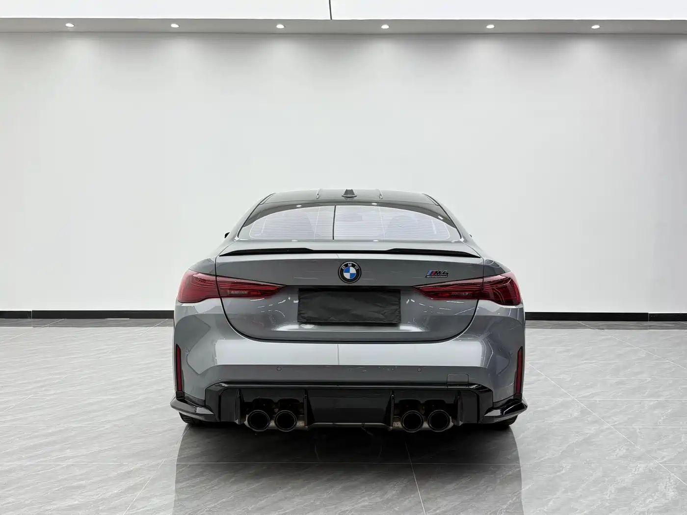 BMW M4 2024 BMW M4 Coupe Competition фото 5