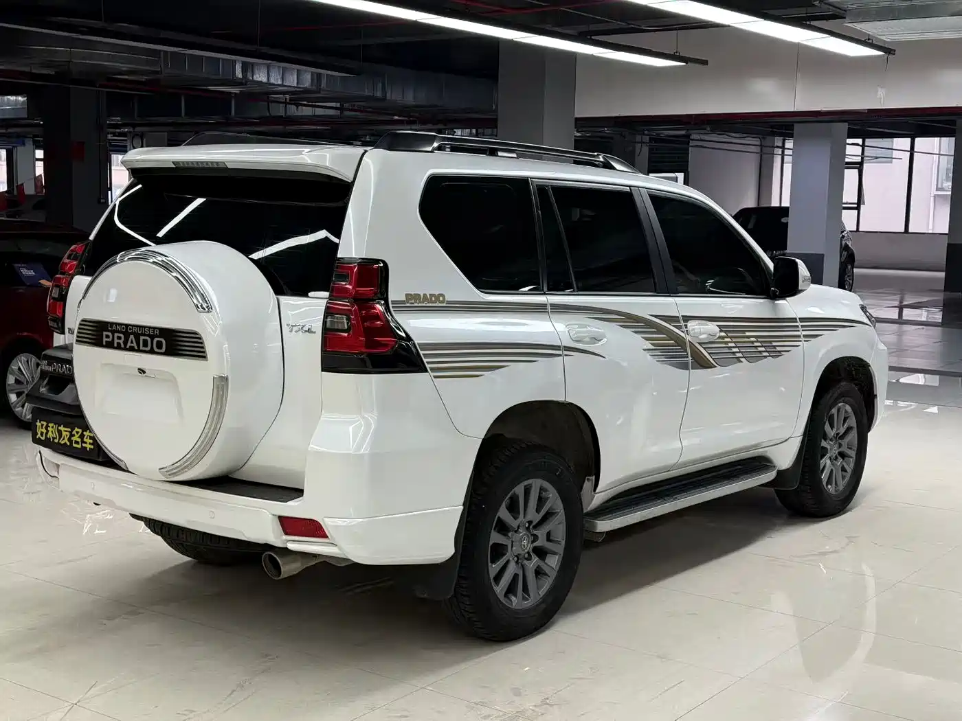 Toyota Prado 2019 3.5L Automatic TX-L Zunxiang Edition with Rear-mounted Spare Tire фото 9