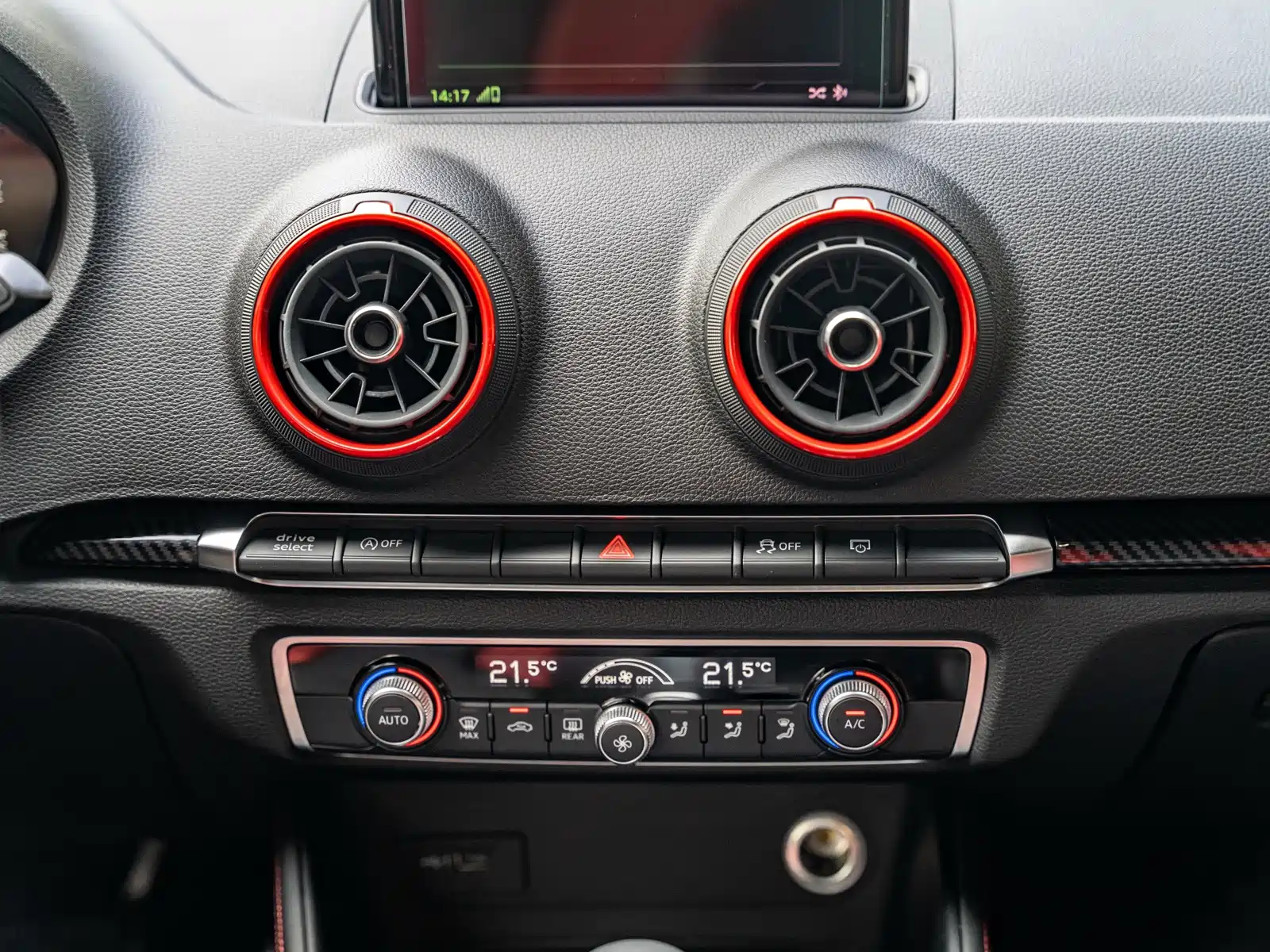 Photo 12 - Audi S3