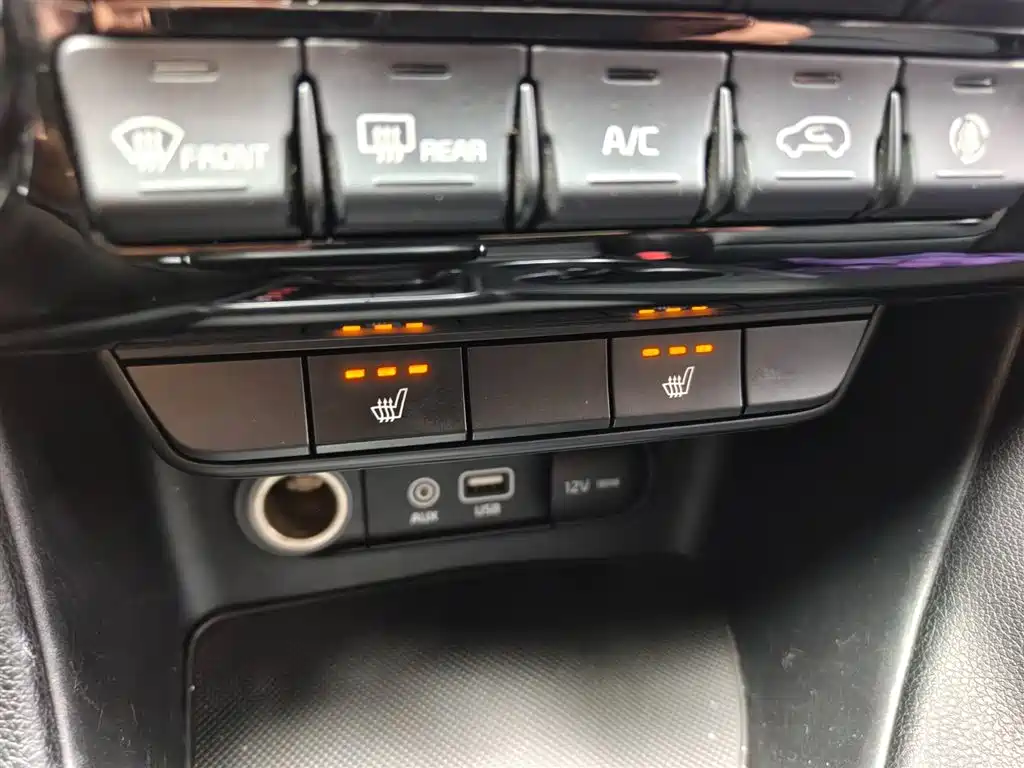 Kia KX5 2016 Model 1.6T Automatic 2WD Premium фото 16
