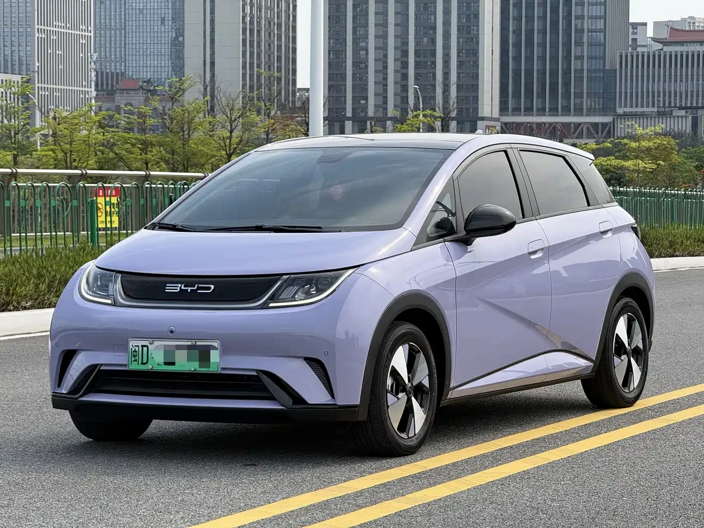 BYD Dolphin 2023 420km Fashion Edition