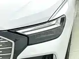 Photo 6 - Audi Q4 e-tron