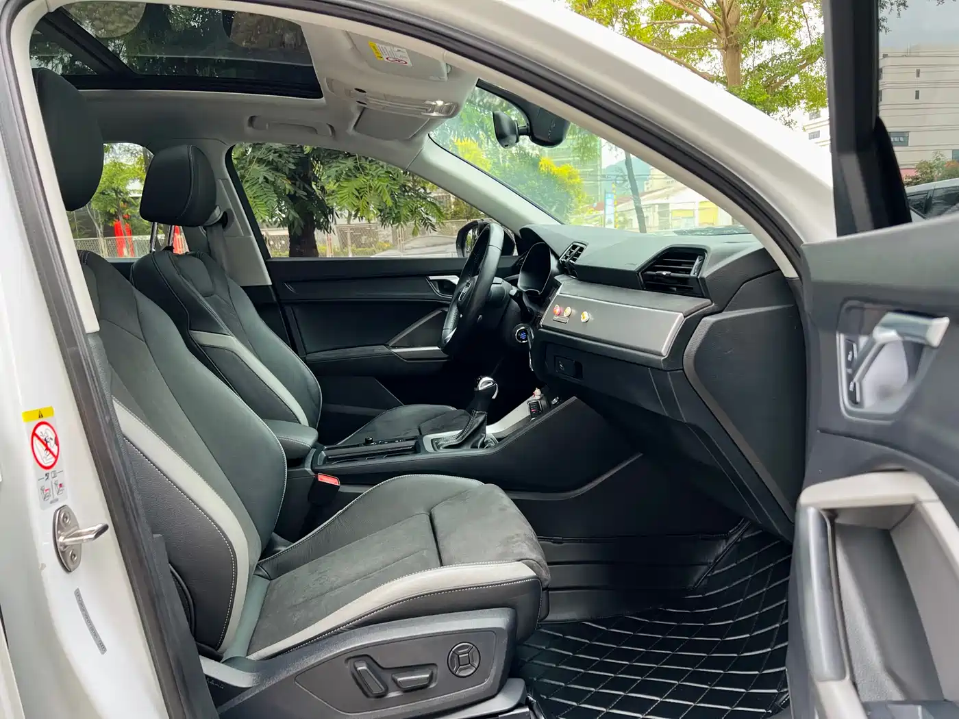 Audi Q3 2022 35 TFSI Progressive Dynamic фото 15