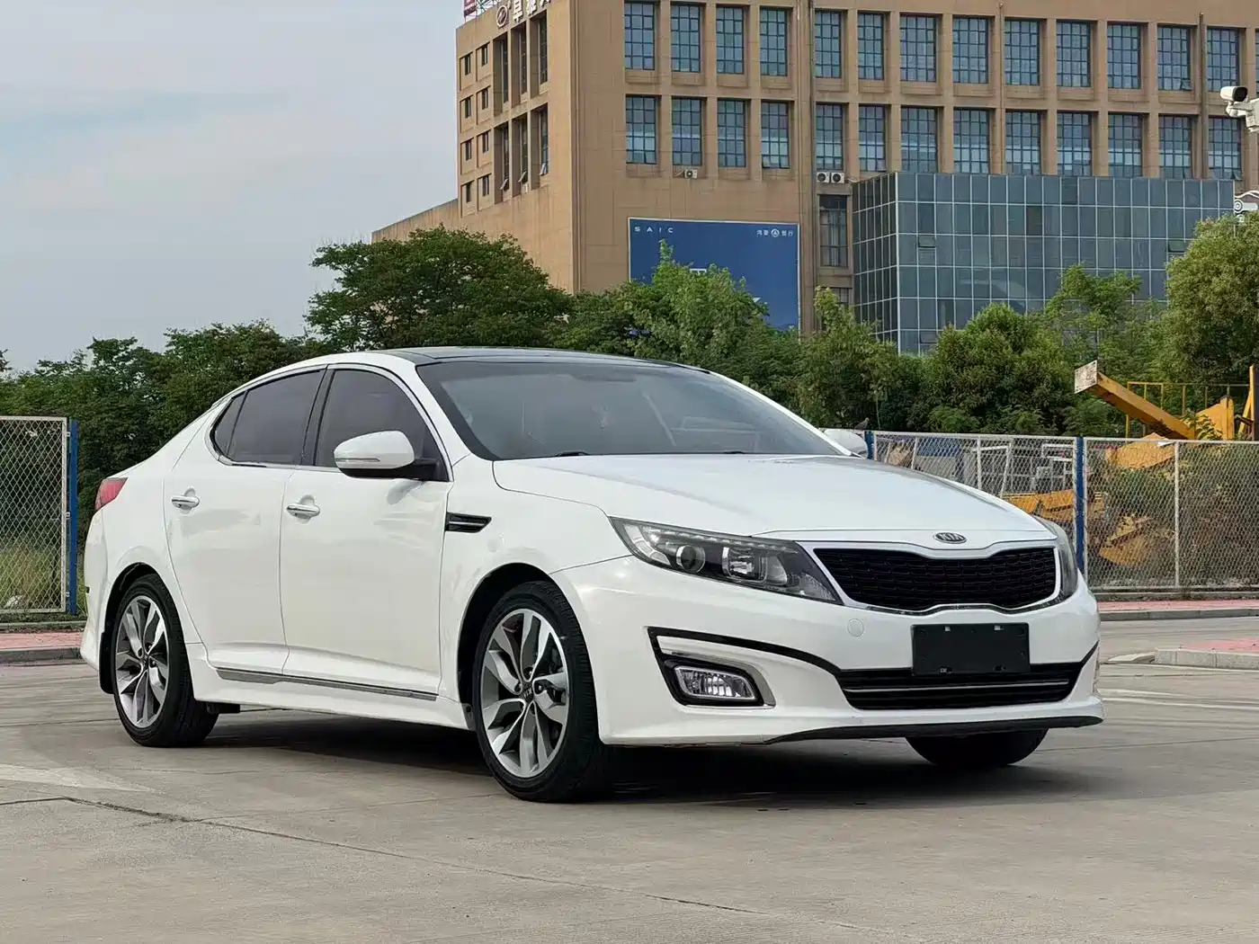 Kia K5 2014 2.0L Automatic LUXURY фото 4