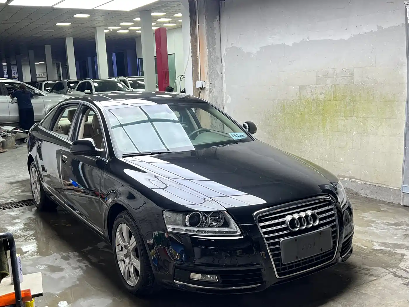 Фото 3 - Audi A6L