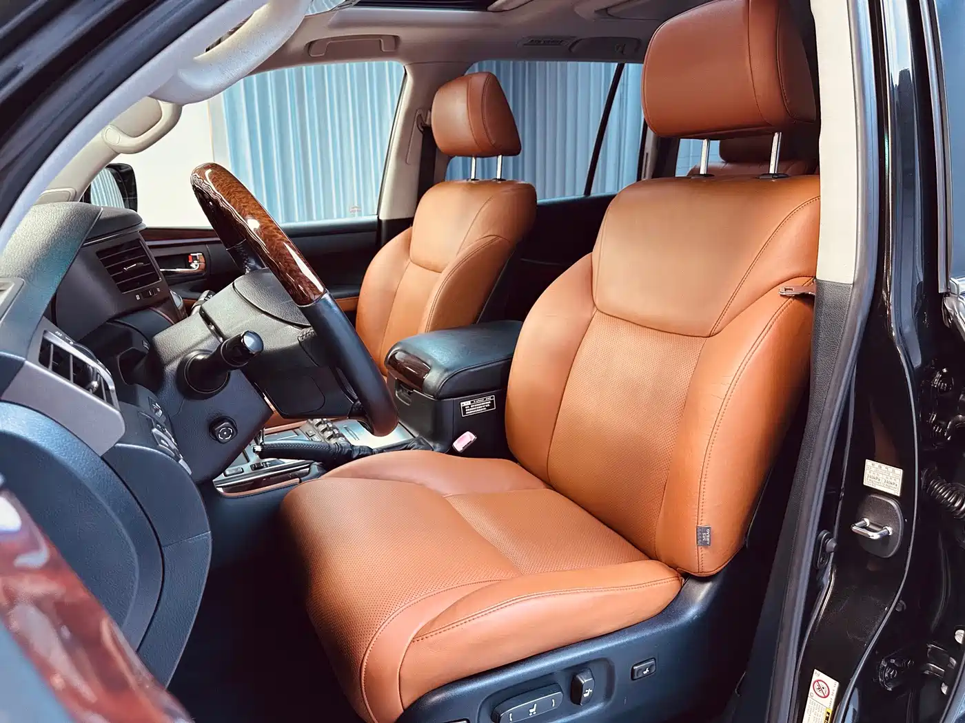 Lexus LX 2011 2009 570