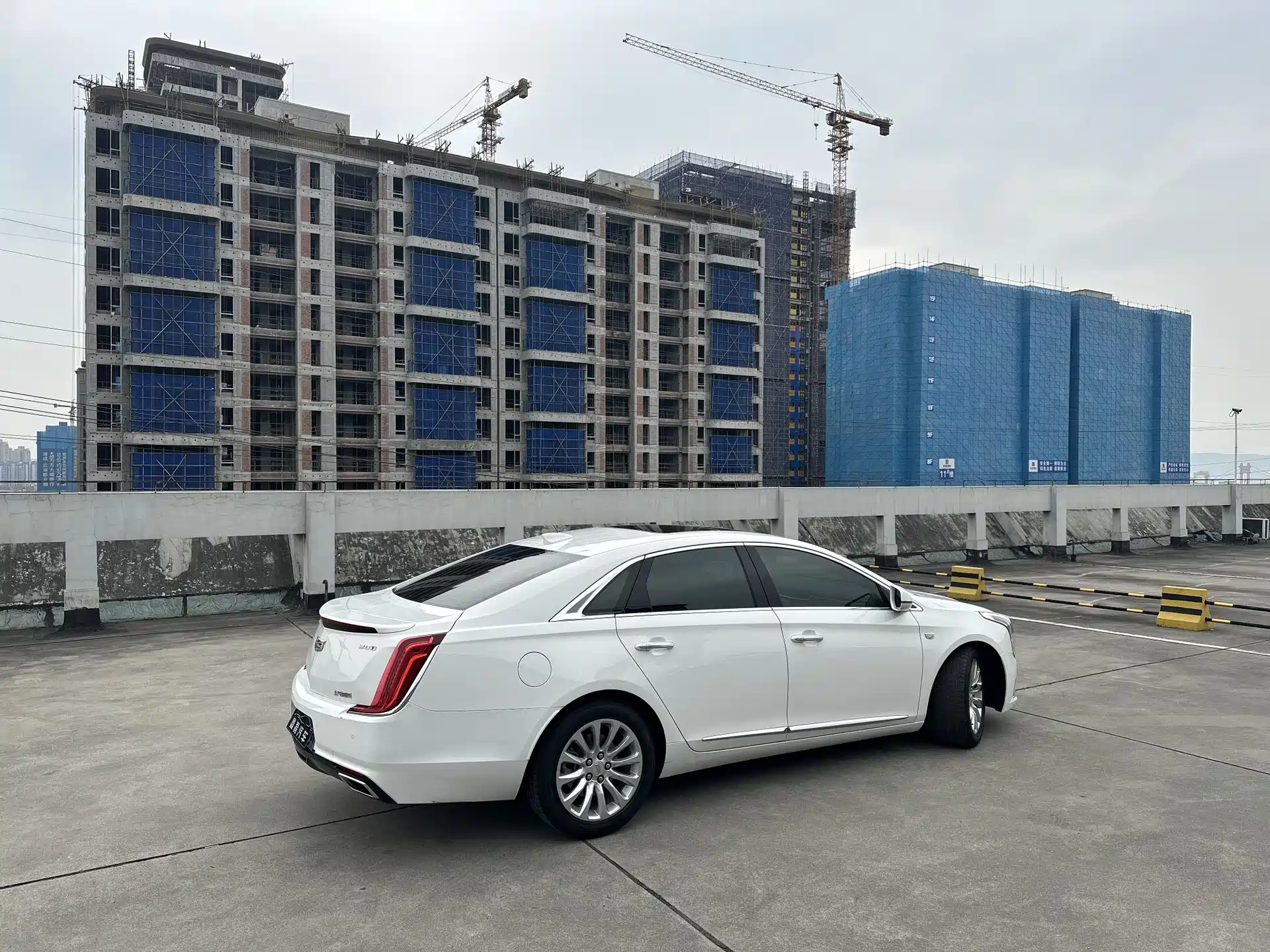 Photo 11 - Cadillac XTS