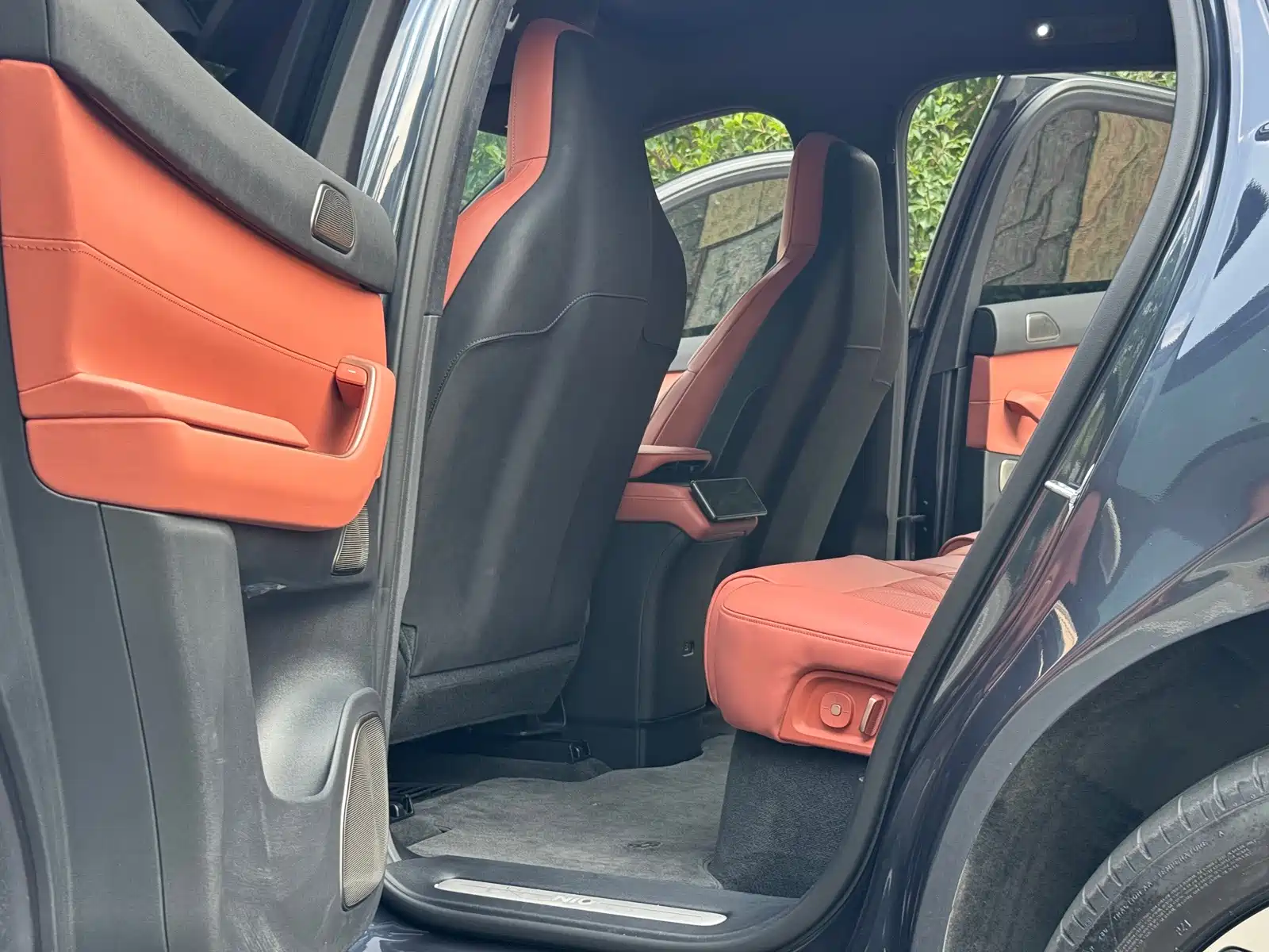 Фото 9 - NIO EC7