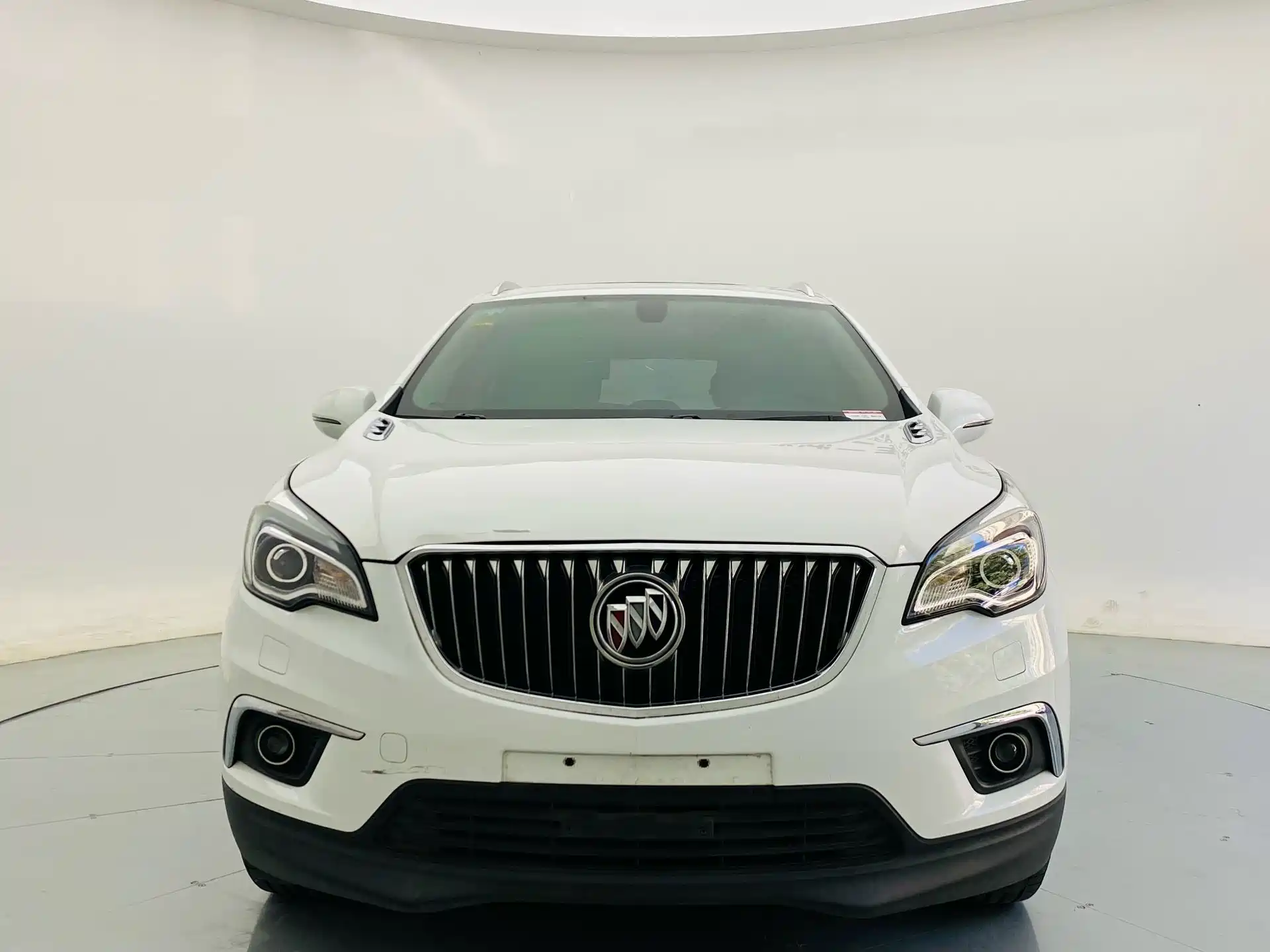Фото 2 - Buick Envision Plus