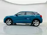 Photo 4 - Audi Q2L