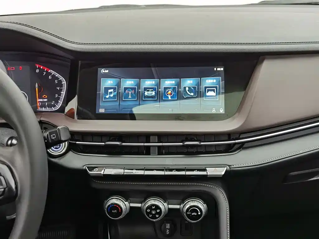 Changan CS15 2019 2019 1.5L Auto Flagship China VI